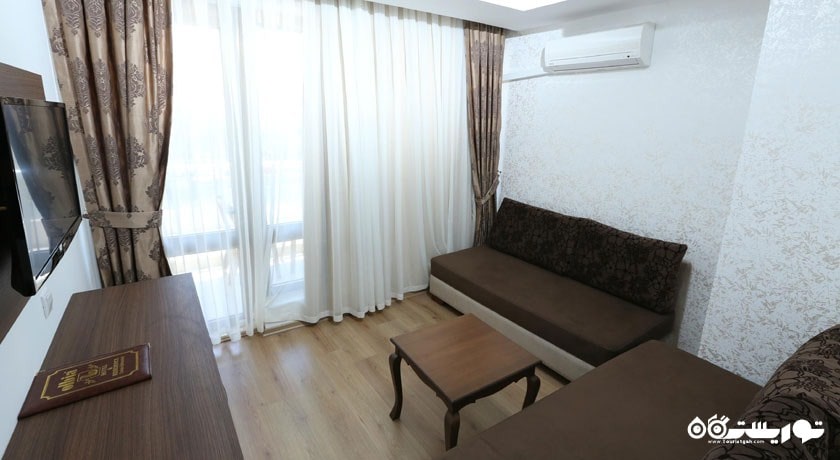 محوطه نشیمن سوئیت هتل اولبیا